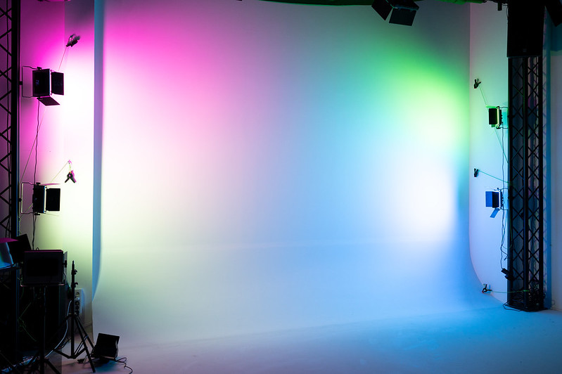 Lumières RGB au Studio des Arts Numériques